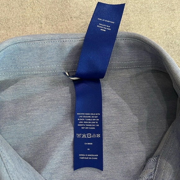 ❤️2/$50❤️[M]Kit and Ace Light Blue Stretchy Casual Button-Down Shirt - Picture 7 of 7